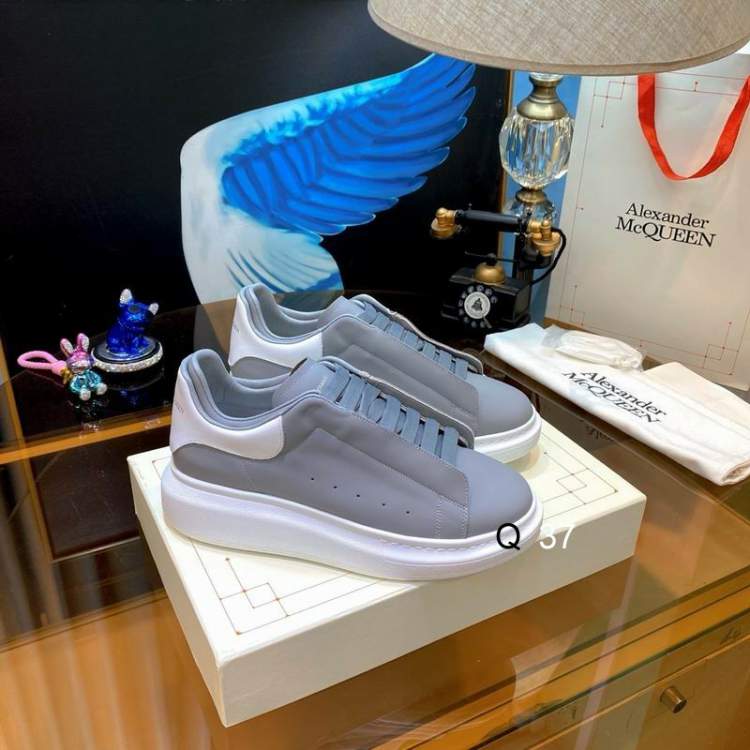Picture of Alexander McQueen Shoes _SKUAlexanderMcQUEENsz35-45MK0836408